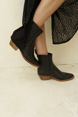 Nomad Boots Black