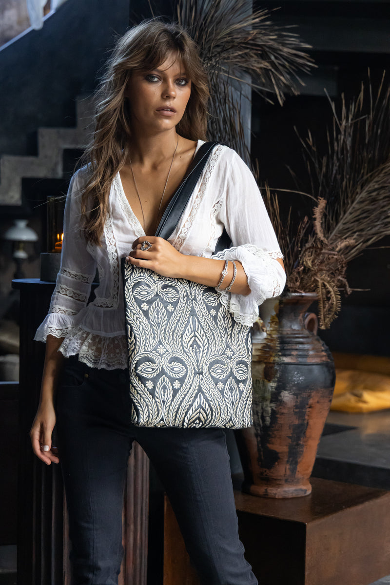 All That Jazz Shopping Bag Black - Jodi Lee